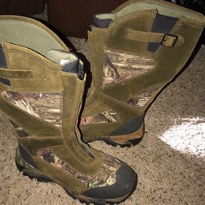 Cabelas women camo waterproof boots